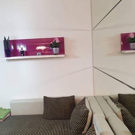 Balaton-parti luxus lakás Appartamento Siófok Esterno foto